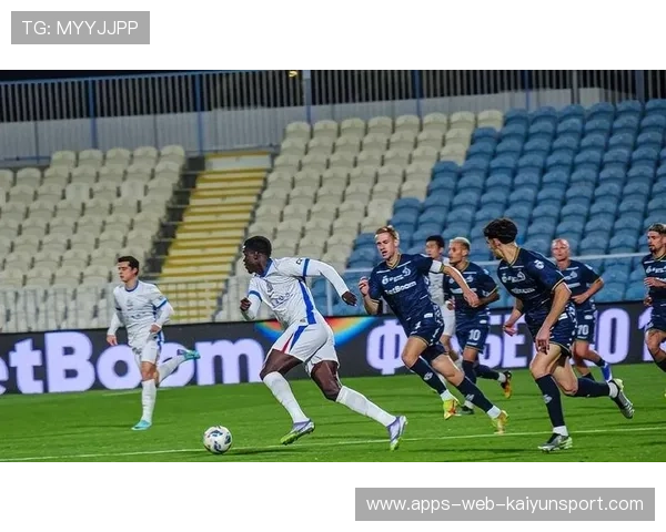 冬窗多条大鱼争夺战！瓦科备受关注，周定洋身处变数，降级球队成抢手对象