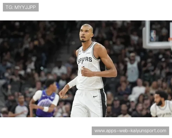 马刺迎来新星时代，年轻阵容期待爆发，马刺队球星